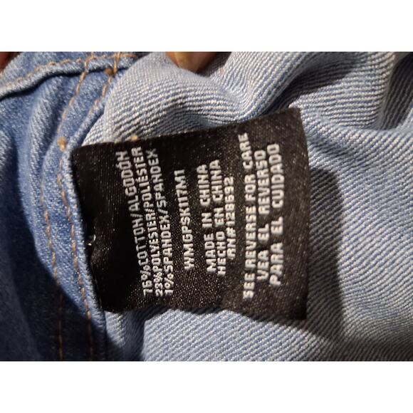 Madden NYC Women’s Size Small Skater Cargo Jeans 29" Inseam Wide Leg Grungecore - Picture 8 of 10